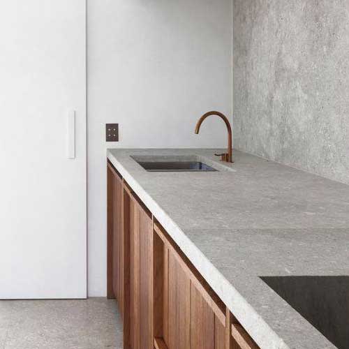 commercial-kitchen-with-concrete-counters